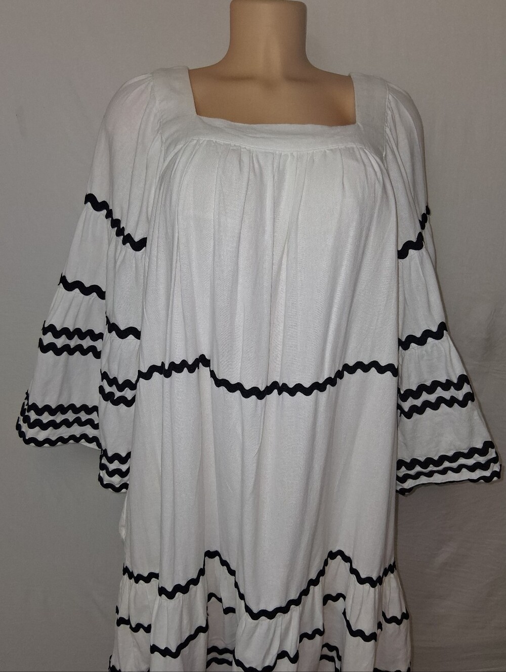 Lisa Marie Fernandez for Target Ric Rac Flare Sleeve Dress Ric Rac Flare Sleeve - Picture 17 of 17